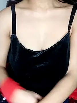 babyqueen001 online show from December 2024 06:20:02 PM