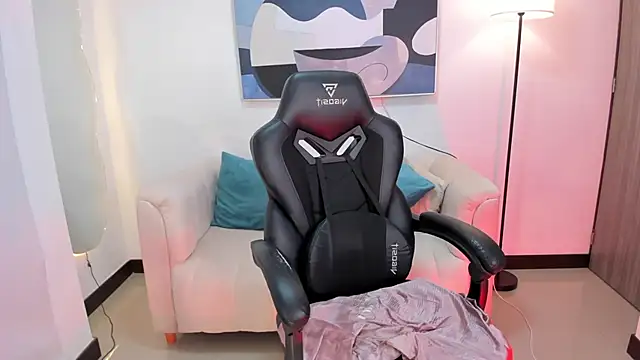 SaraParker  online show from February 2026 10:18:02 PM