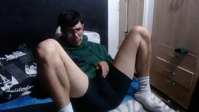 Snapshot of dannnyhot24 chatting on January 2025 02:46:02 AM dannnyhot24 online show from January 2025 02:46:02 AM