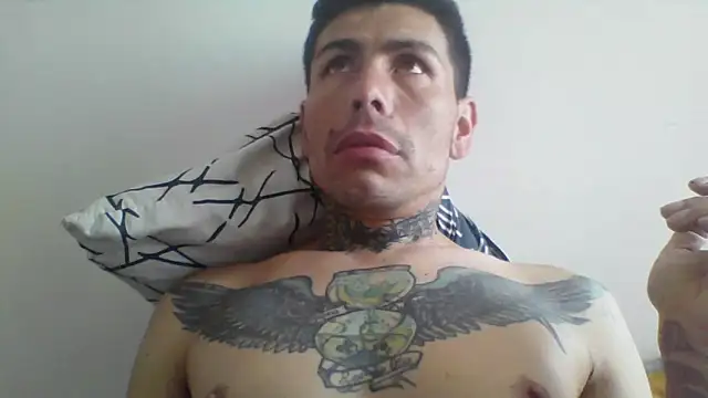 dannnyhot24 online show from April 2026 01:29:01 PM
