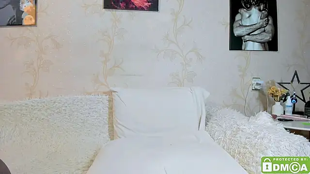 EmmaAmazingEyes online show from May 2026 06:17:01 PM