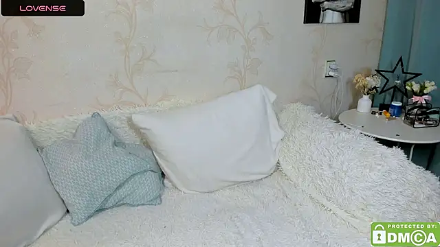 EmmaAmazingEyes online show from October 2025 04:06:02 PM