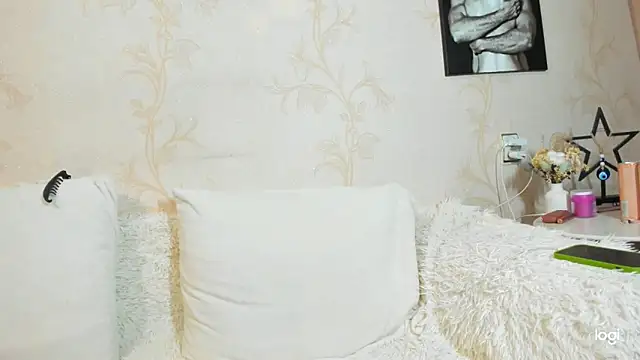 EmmaAmazingEyes online show from May 2026 09:31:02 PM