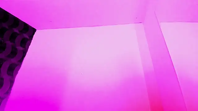 Sammybitchx online show from March 2026 07:26:01 PM