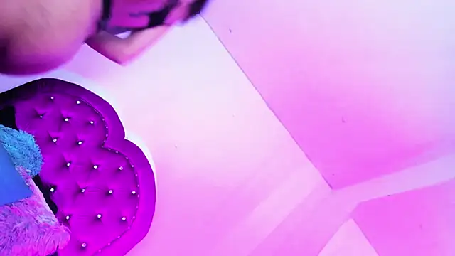 Sammybitchx online show from March 2026 01:11:01 PM