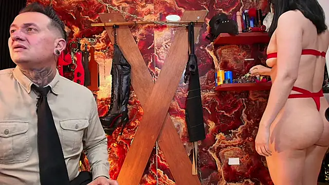 Snapshot of boy_n_girl chatting on November 2025 05:28:02 PM boy n girl online show from November 2025 05:28:02 PM