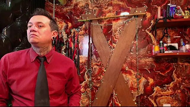 boy n girl online show from April 2026 10:39:01 AM