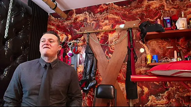 Snapshot of boy_n_girl chatting on November 2025 06:30:02 PM boy n girl online show from November 2025 06:30:02 PM