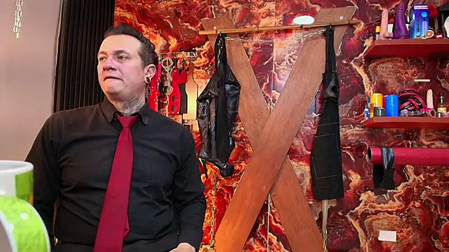 Snapshot of boy_n_girl chatting on October 2025 10:03:01 AM boy n girl online show from October 2025 10:03:01 AM