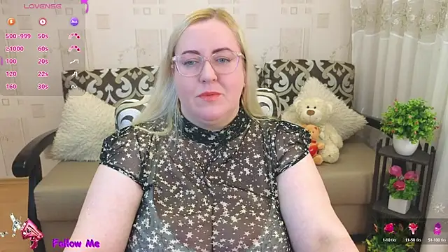 Snapshot of Ginesia chatting on February 2025 01:43:01 PM Ginesia online show from February 2025 01:43:01 PM