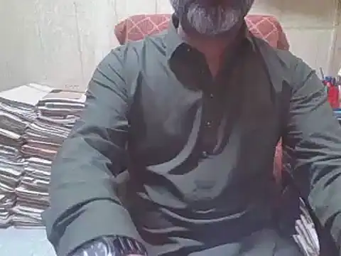 hairymaster95 online show from October 2025 04:33:01 AM