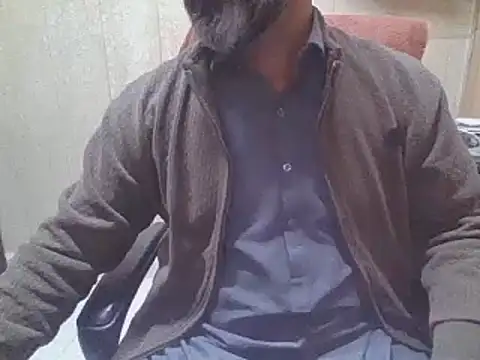 hairymaster95 online show from December 2025 04:11:01 AM