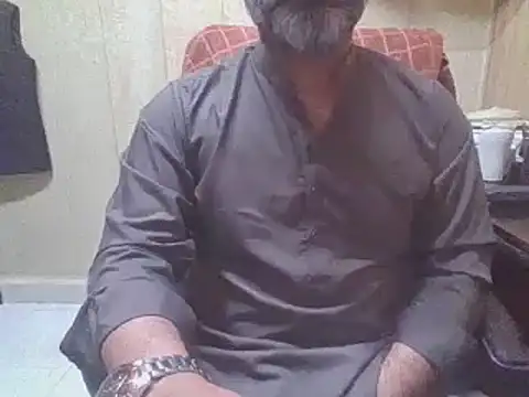 Snapshot of hairymaster95 chatting on June 2026 04:29:02 AM hairymaster95 online show from June 2026 04:29:02 AM