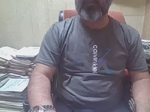 hairymaster95 online show from November 2025 07:12:01 AM