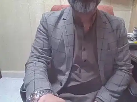 hairymaster95 online show from December 2025 04:13:02 AM