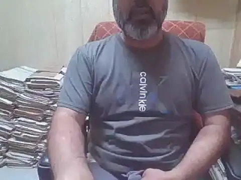 hairymaster95 online show from October 2025 07:09:01 AM