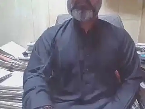 hairymaster95 online show from November 2025 04:24:02 AM