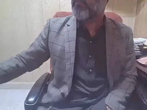 hairymaster95 online show from February 2026 04:10:02 AM