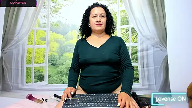 nikool32 online show from May 2026 11:38:01 AM