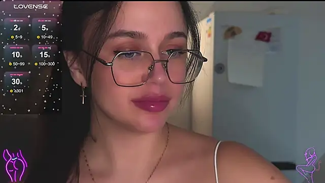 Snapshot of Megan_Nilson chatting on February 2025 09:54:02 PM Megan Nilson online show from February 2025 09:54:02 PM