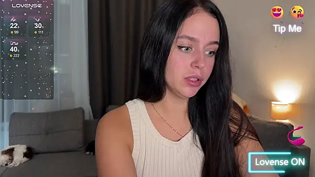 Snapshot of Megan_Nilson chatting on November 2025 06:34:02 PM Megan Nilson online show from November 2025 06:34:02 PM