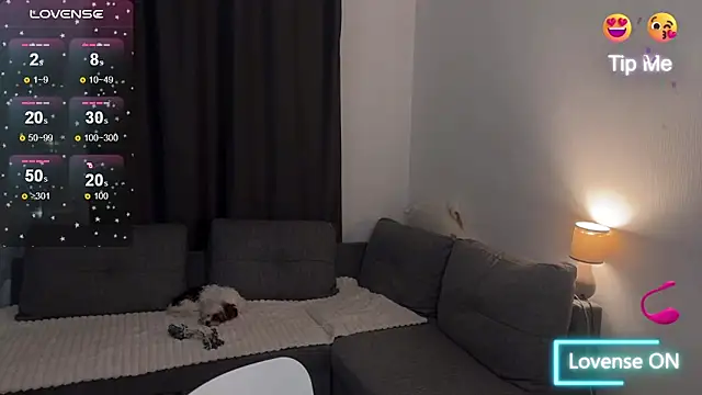 Snapshot of Megan_Nilson chatting on November 2025 06:41:01 PM Megan Nilson online show from November 2025 06:41:01 PM