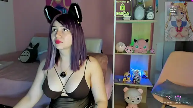 Snapshot of dolly_saylor chatting on May 2026 01:00:01 AM dolly saylor online show from May 2026 01:00:01 AM