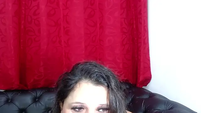 Kerly Doll online show from January 2026 12:19:01 PM