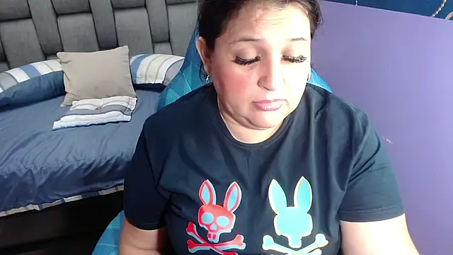 Snapshot of Kerly_Doll chatting on November 2025 06:47:02 PM Kerly Doll online show from November 2025 06:47:02 PM