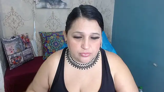 Kerly Doll online show from February 2026 03:02:02 PM