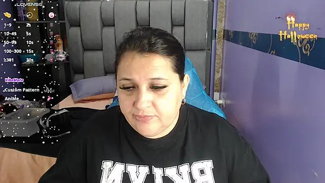 Snapshot of Kerly_Doll chatting on October 2025 12:59:02 PM Kerly Doll online show from October 2025 12:59:02 PM