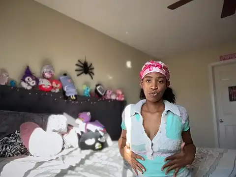 Snapshot of Cum2Charm chatting on October 2025 04:08:02 PM Cum2Charm online show from October 2025 04:08:02 PM