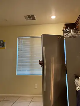 Snapshot of Cum2Charm chatting on October 2025 02:07:01 PM Cum2Charm online show from October 2025 02:07:01 PM