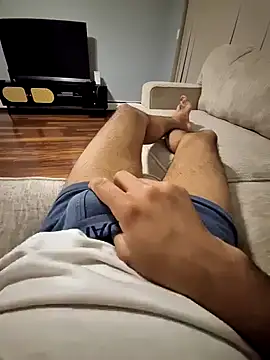 YourPersonall online show from April 2026 02:06:01 AM