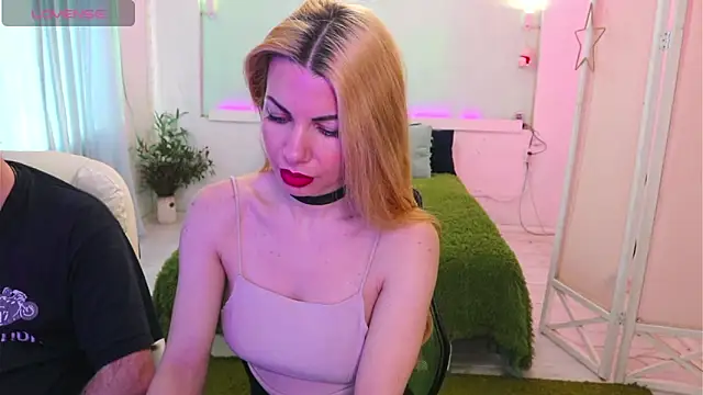 AlisaAleksandr online show from February 2026 11:54:01 AM