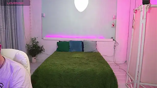 AlisaAleksandr online show from March 2026 09:14:01 PM