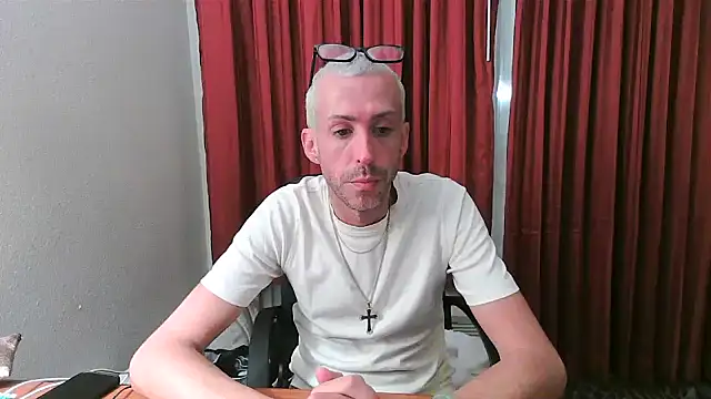 smokenstrokex online show from November 2025 01:09:02 AM