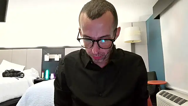 smokenstrokex online show from October 2025 03:08:01 AM