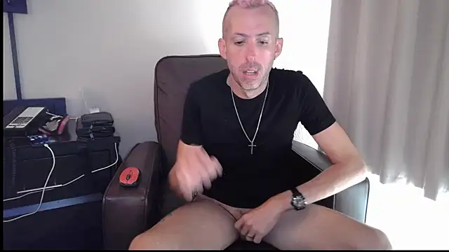 smokenstrokex online show from May 2026 02:50:02 PM