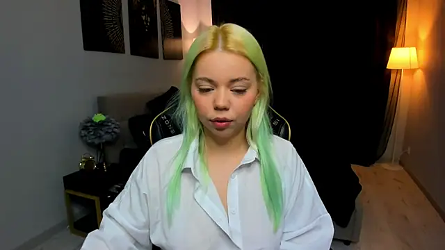 EnergyBunny 1 online show from March 2026 07:32:01 PM