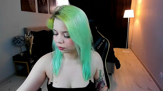 Snapshot of EnergyBunny_1 chatting on November 2025 06:22:02 PM EnergyBunny 1 online show from November 2025 06:22:02 PM