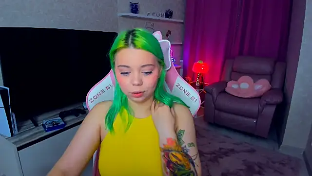 Snapshot of EnergyBunny_1 chatting on September 2025 07:14:02 PM EnergyBunny 1 online show from September 2025 07:14:02 PM