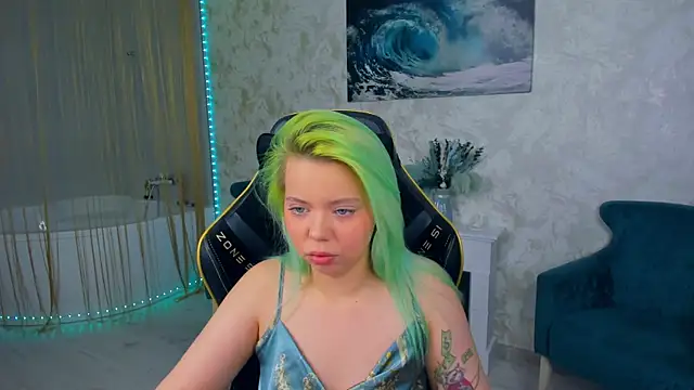 Snapshot of EnergyBunny_1 chatting on October 2025 07:15:02 PM EnergyBunny 1 online show from October 2025 07:15:02 PM