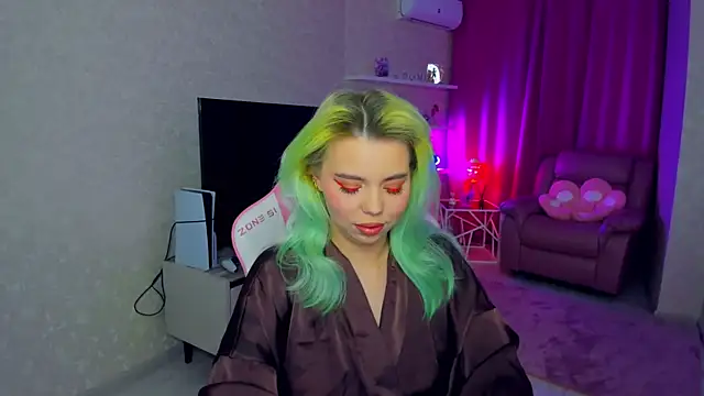 Snapshot of EnergyBunny_1 chatting on November 2025 05:17:01 PM EnergyBunny 1 online show from November 2025 05:17:01 PM