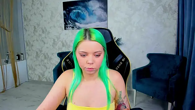 EnergyBunny 1 online show from February 2026 07:15:01 PM