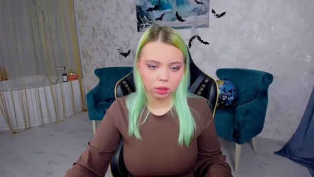 Snapshot of EnergyBunny_1 chatting on November 2025 06:33:02 PM EnergyBunny 1 online show from November 2025 06:33:02 PM