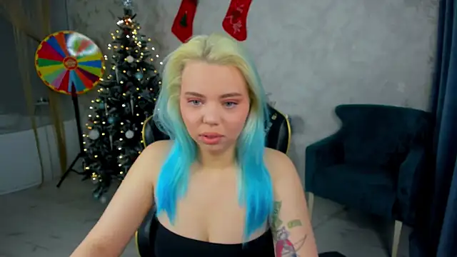 Snapshot of EnergyBunny_1 chatting on December 2025 07:30:01 PM EnergyBunny 1 online show from December 2025 07:30:01 PM