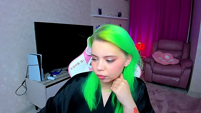 Snapshot of EnergyBunny_1 chatting on October 2025 06:19:01 PM EnergyBunny 1 online show from October 2025 06:19:01 PM