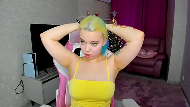 EnergyBunny 1 online show from December 2025 05:39:02 PM