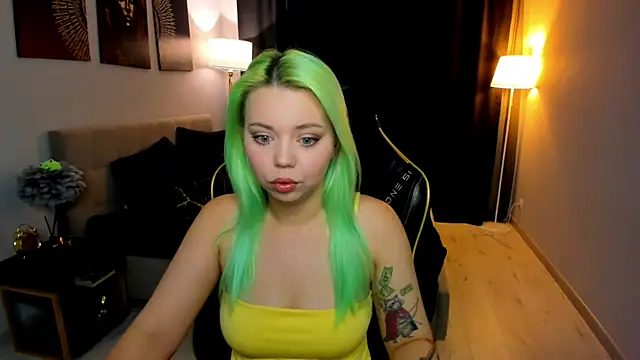 EnergyBunny 1 online show from February 2026 07:35:01 PM